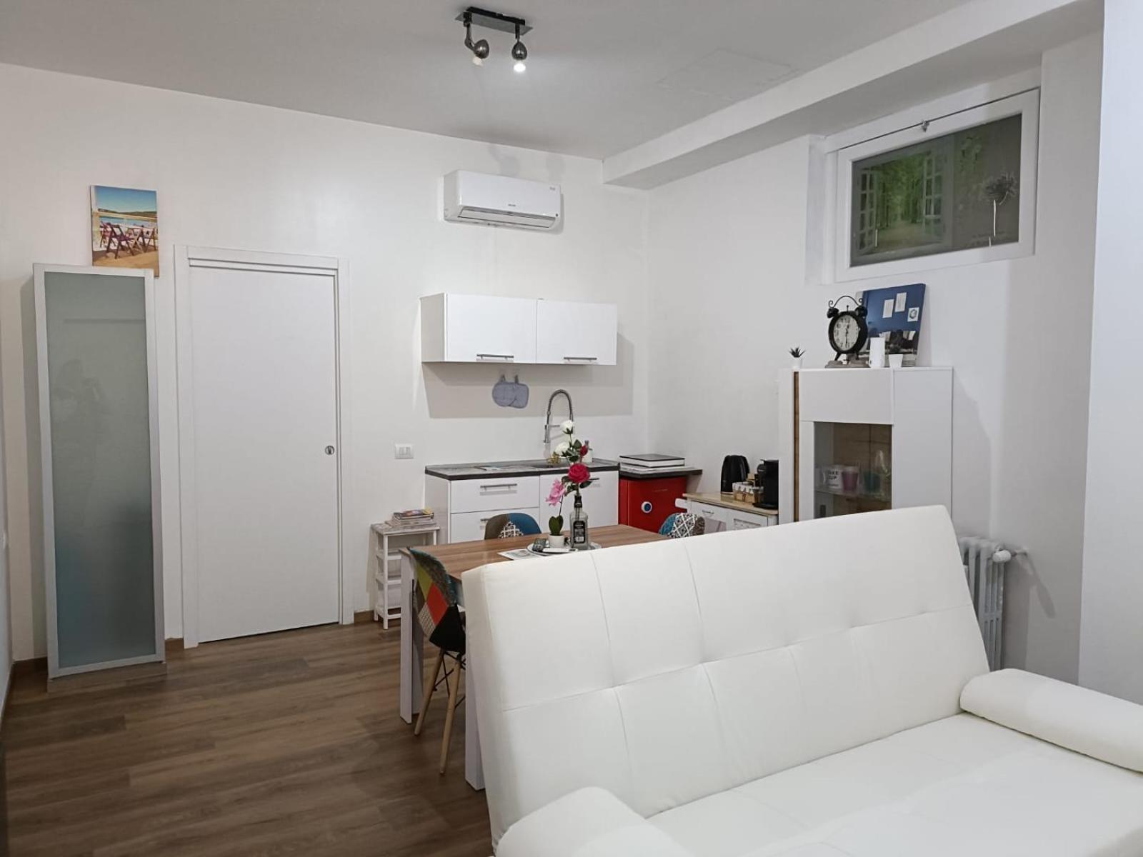 Lovely Apartment Piatti Duomo Milan Exterior photo